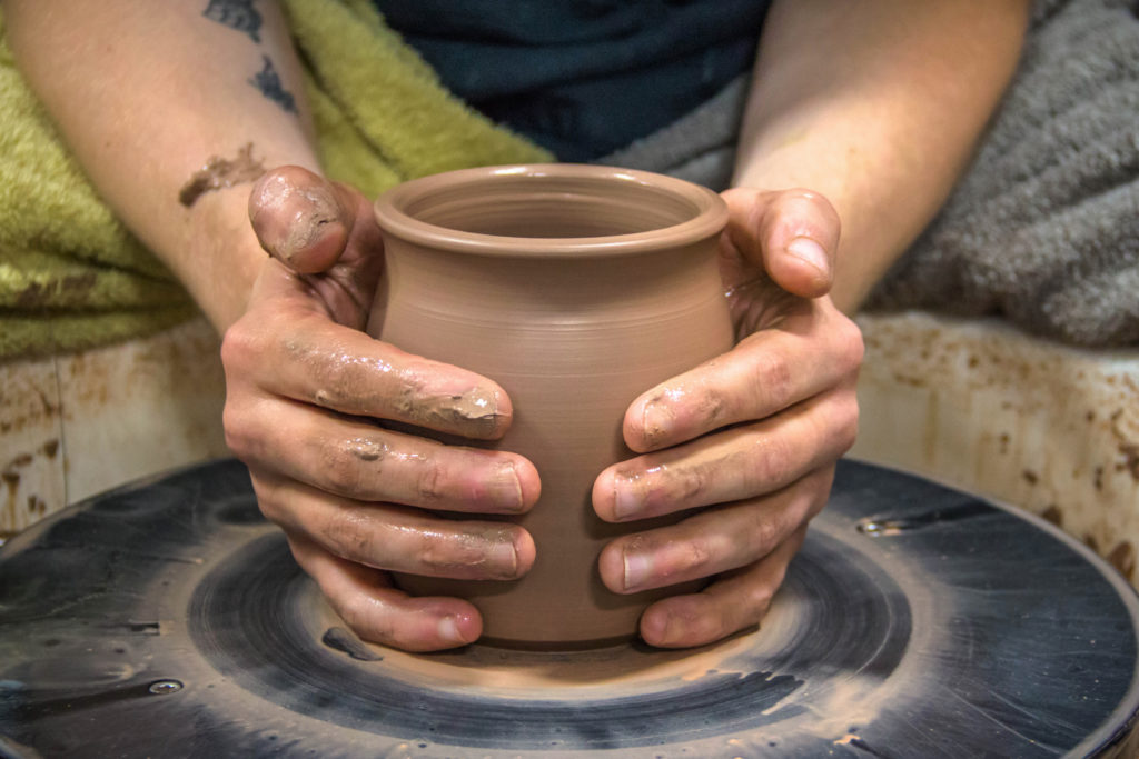 https://www.shstoneware.com/wp-content/uploads/2019/07/IMG_0793-1024x683.jpg